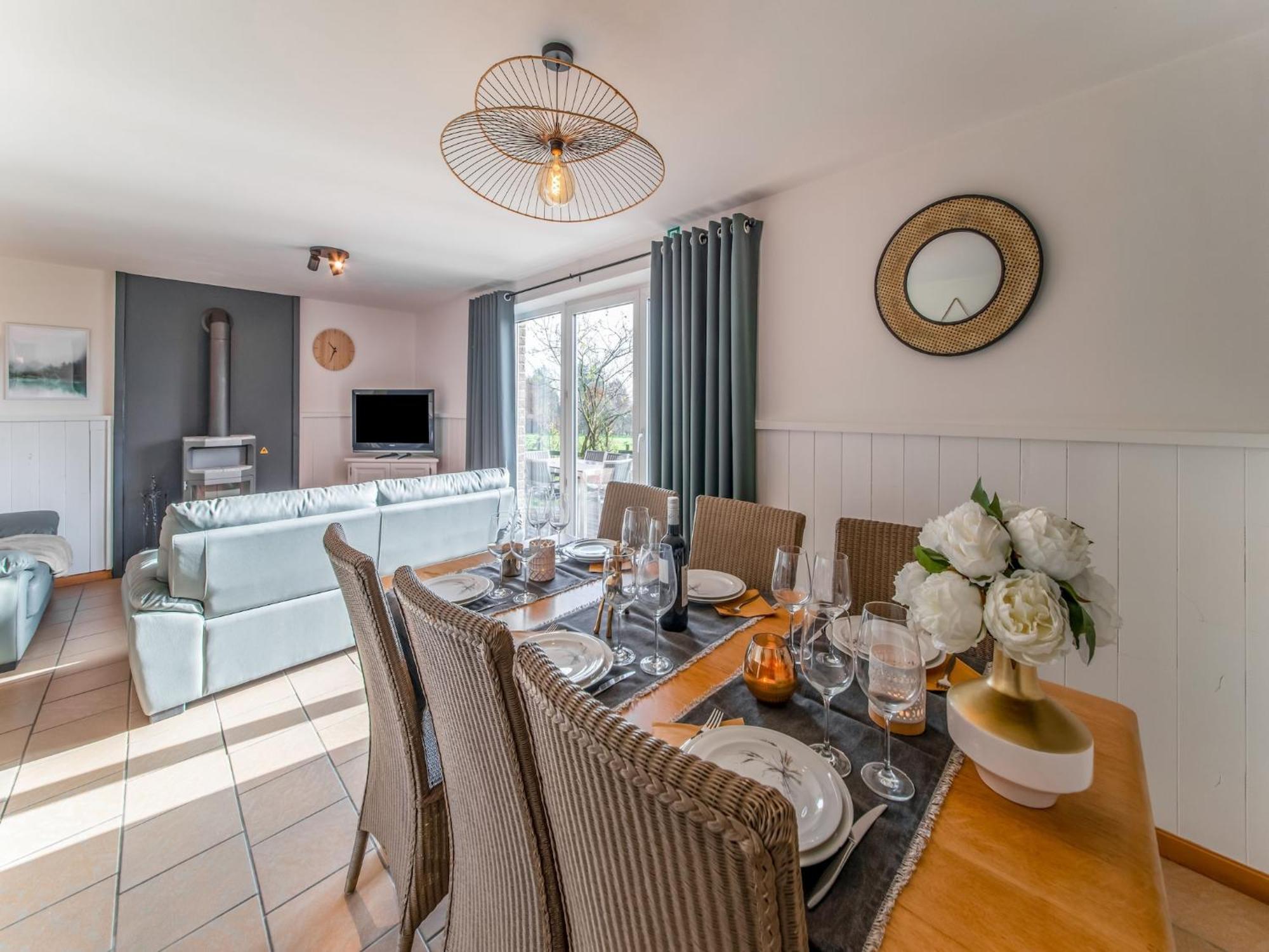 Picture Perfect Holiday Home In Sourbrodt With Garden Bbq Экстерьер фото